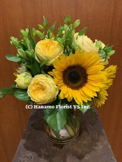 VASE054 Summer flowers and more vase arrangement S
